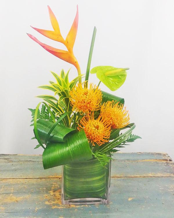 TOUCH OF TROPICS BOUQUET - Flower Story
