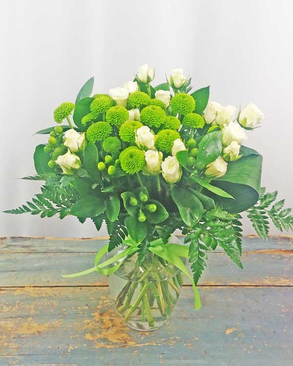 GREEN POM BOUQUET - Flower Story