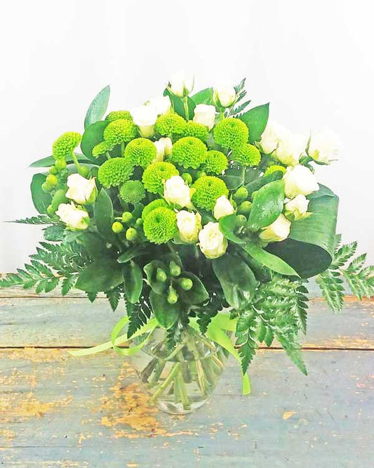 GREEN POM BOUQUET - Flower Story