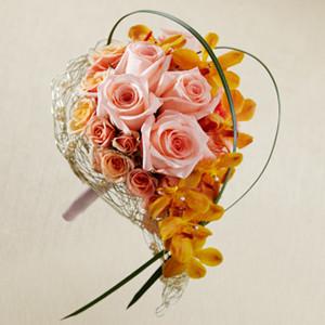 Bouquet - The Peach Waterfall??Bouquet J-W24-4682