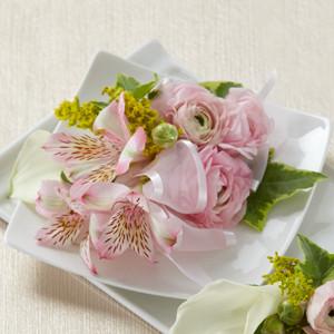 Corsage - The Enchantment??Corsage J-W30-4697